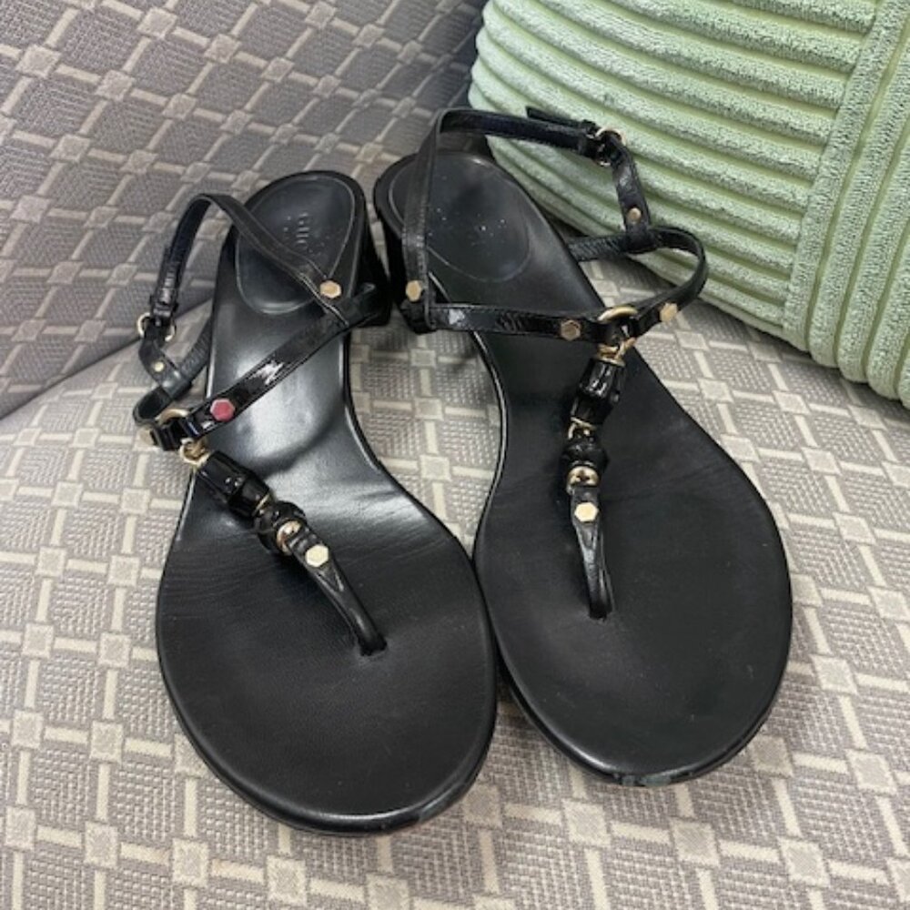 Pre-Loved Gucci Black Leather Strap Sandal - Size 7.5b